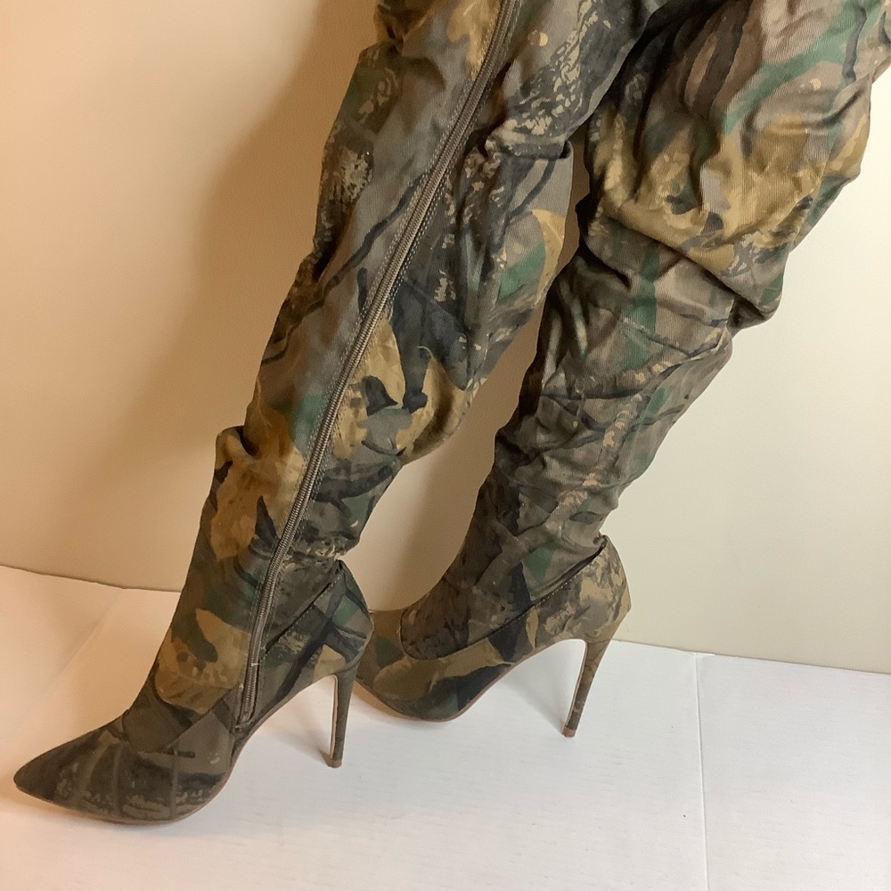 Camouflage overKnee heel